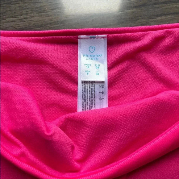Primark | Hot Pink 2 Piece Bikini Set | Size 6 - Picture 4 of 4